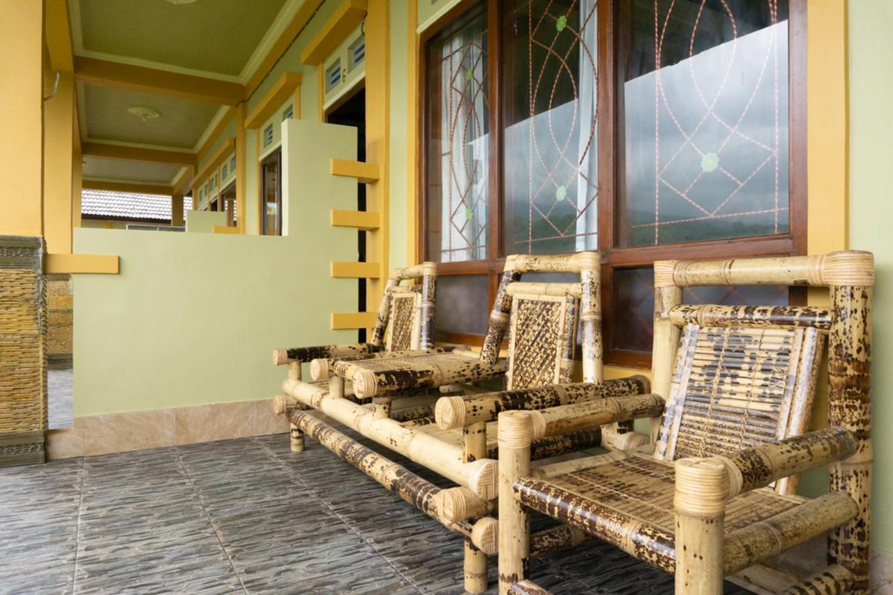 Reddoorz Near Senaru Rinjani Hotel Exterior photo