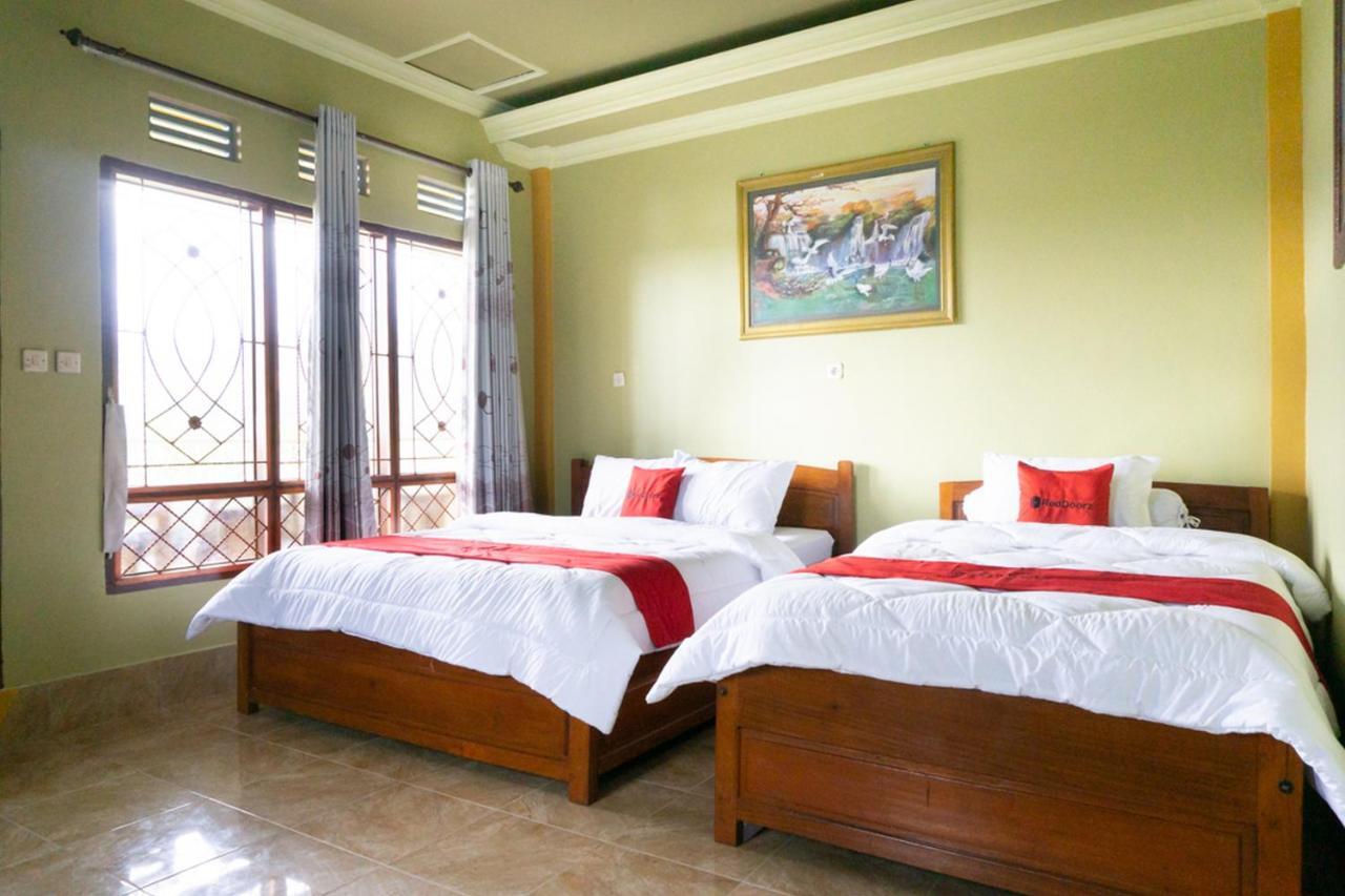 Reddoorz Near Senaru Rinjani Hotel Exterior photo