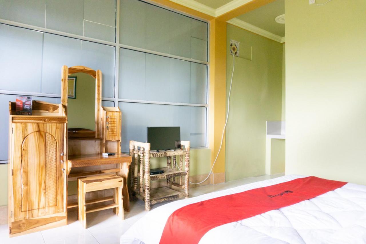 Reddoorz Near Senaru Rinjani Hotel Exterior photo